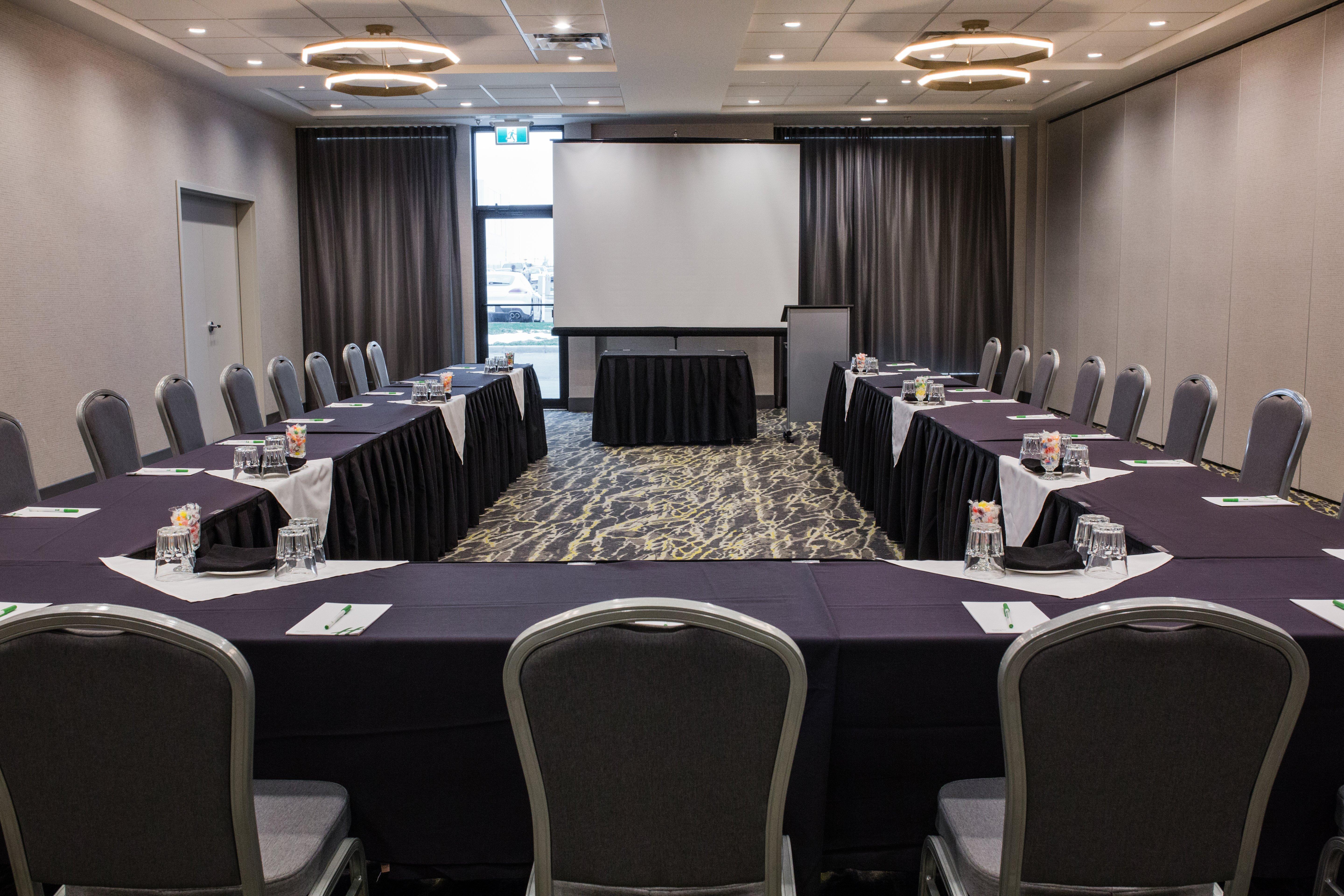 Holiday Inn Calgary South Conference Center Kültér fotó