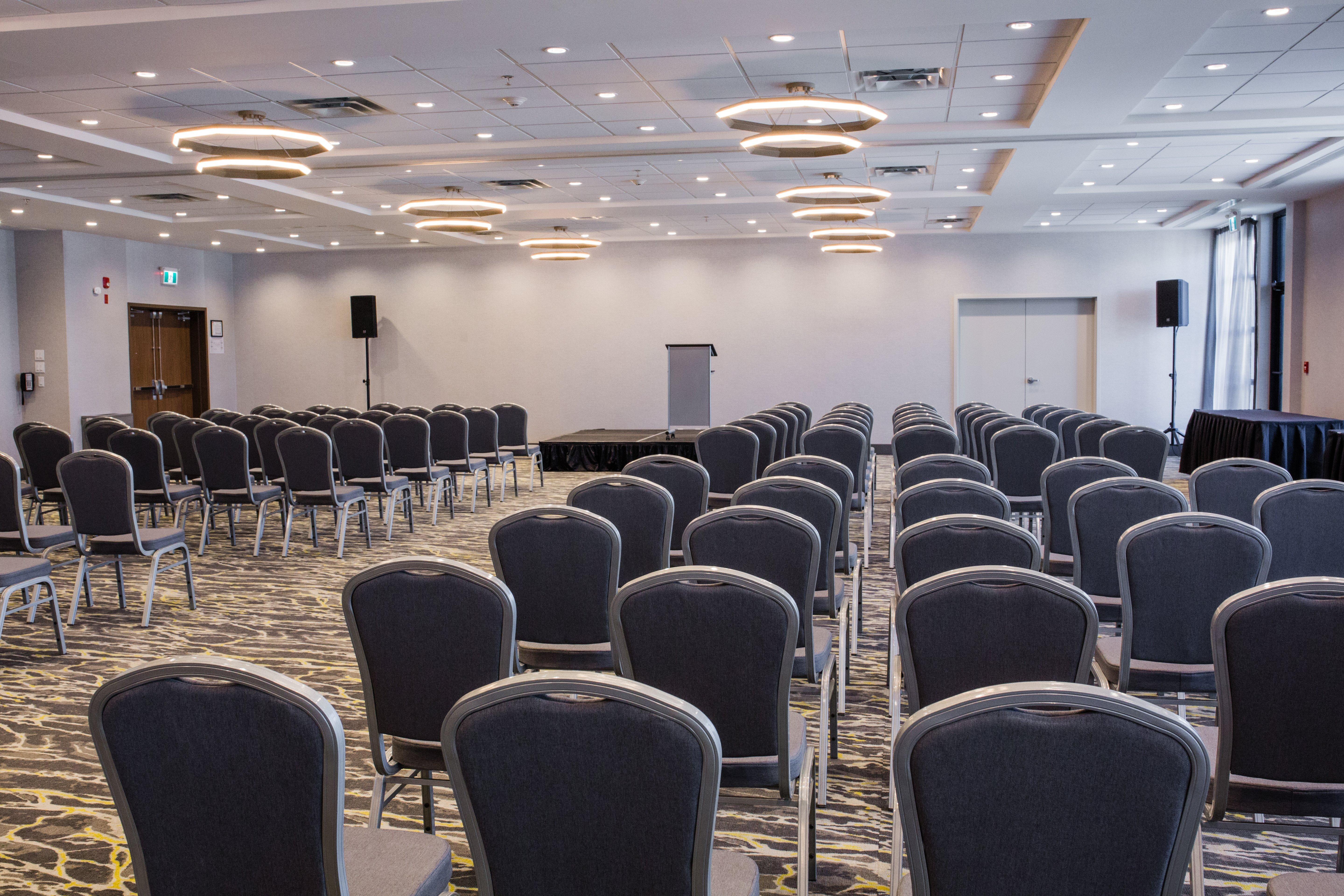 Holiday Inn Calgary South Conference Center Kültér fotó