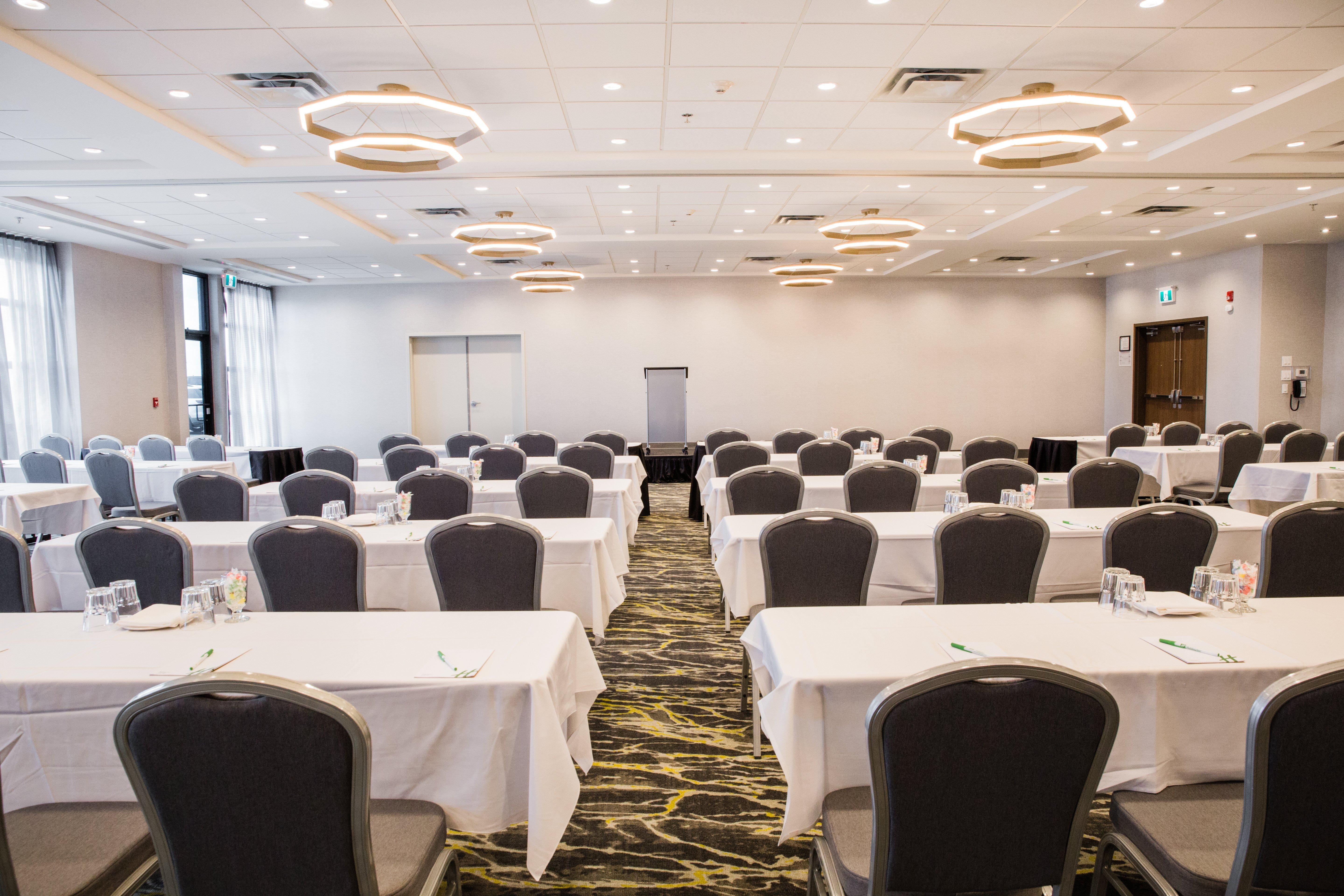 Holiday Inn Calgary South Conference Center Kültér fotó